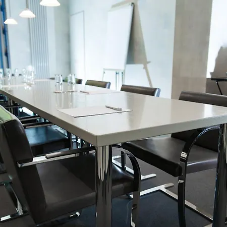 フォンタナ ヴィスバーデン ヴィースバーデン