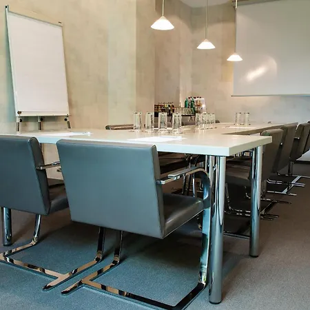 ホテル フォンタナ ヴィスバーデン 3*