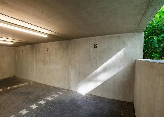 Отель Fontana 3*